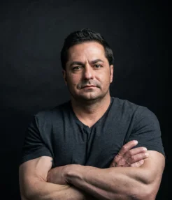 Speaker, Omar Vieira